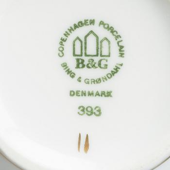 MAT- OCH KAFFESERVIS, 48 delar, porslin, "Blå ton", Bing o Gröndahl/Royal Copenhagen.