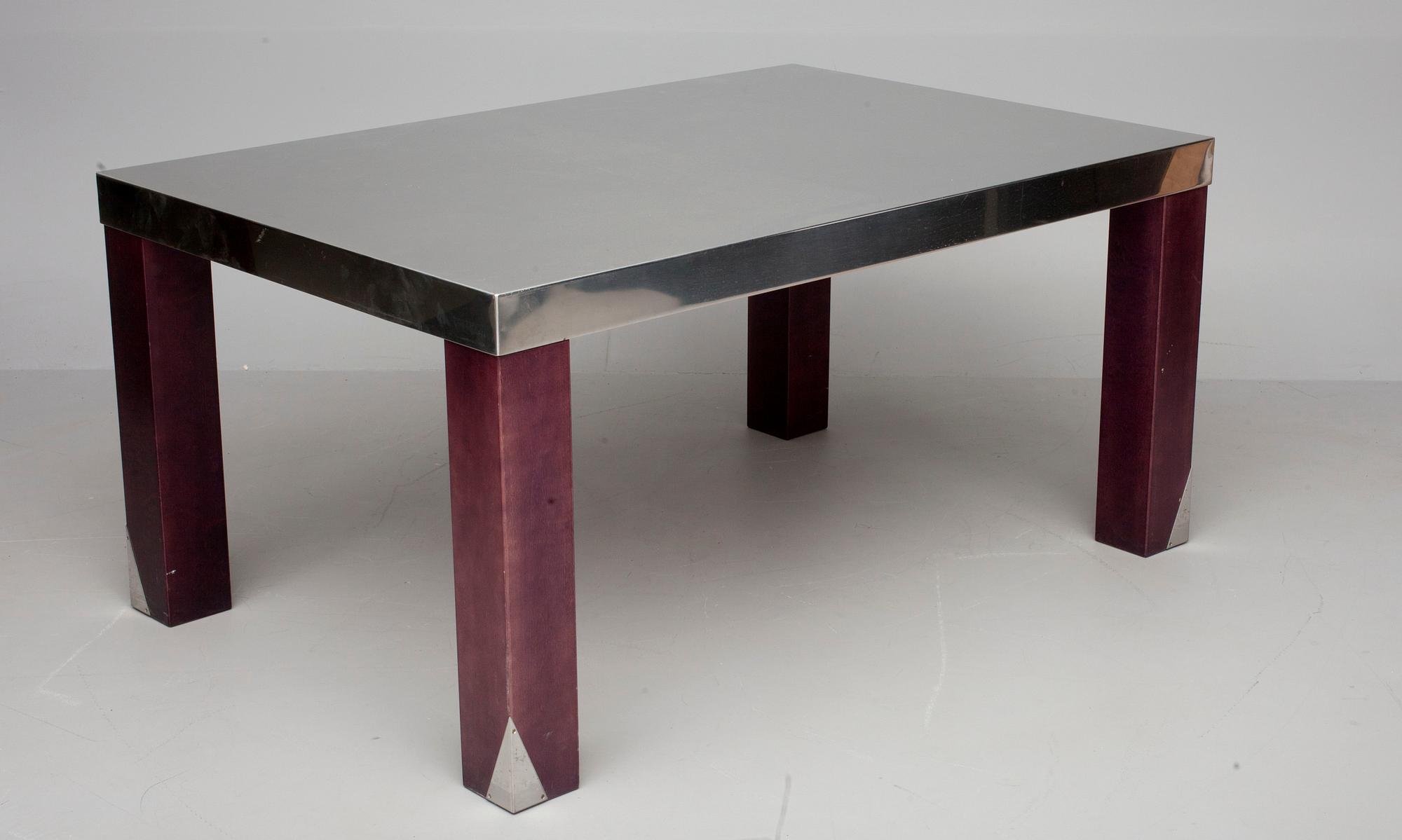 SKRIVBORD / BORD, Antti Eklund och Pekka Hamberg, Animal Design Oy. 1990-talets början.