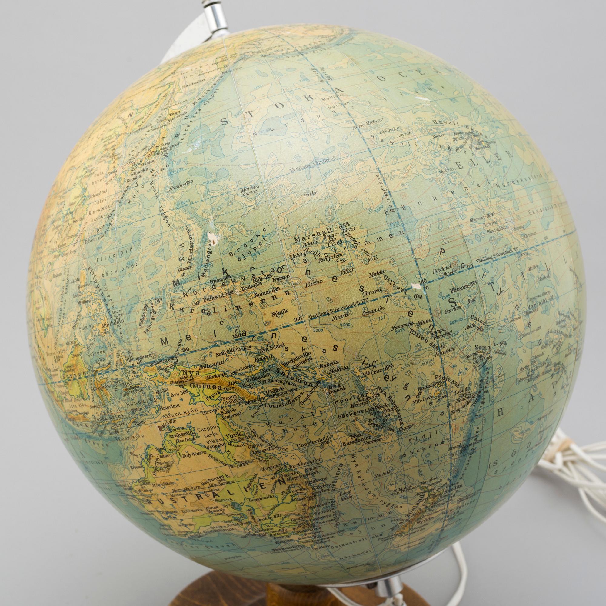 A second half of the 20th century globe/table light.