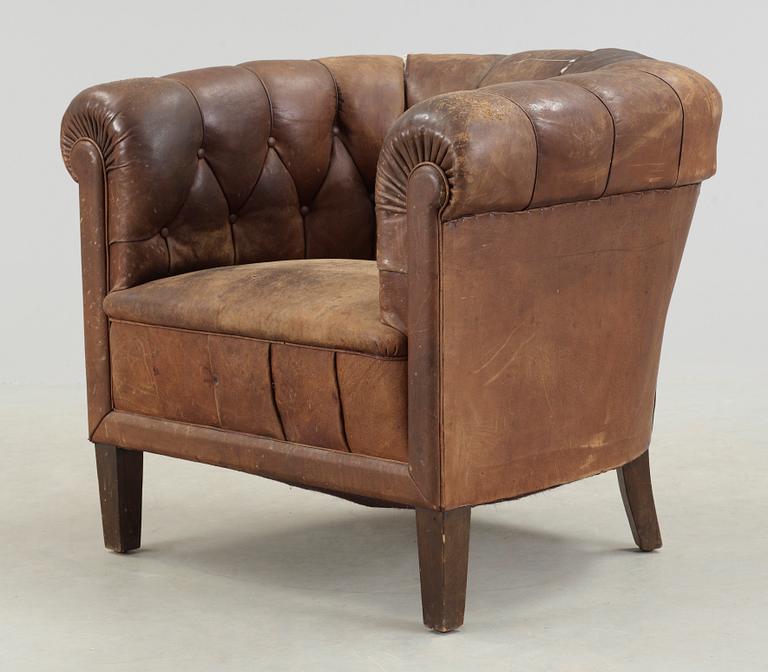 CLUBFÅTÖLJ, 1900-talets första hälft.