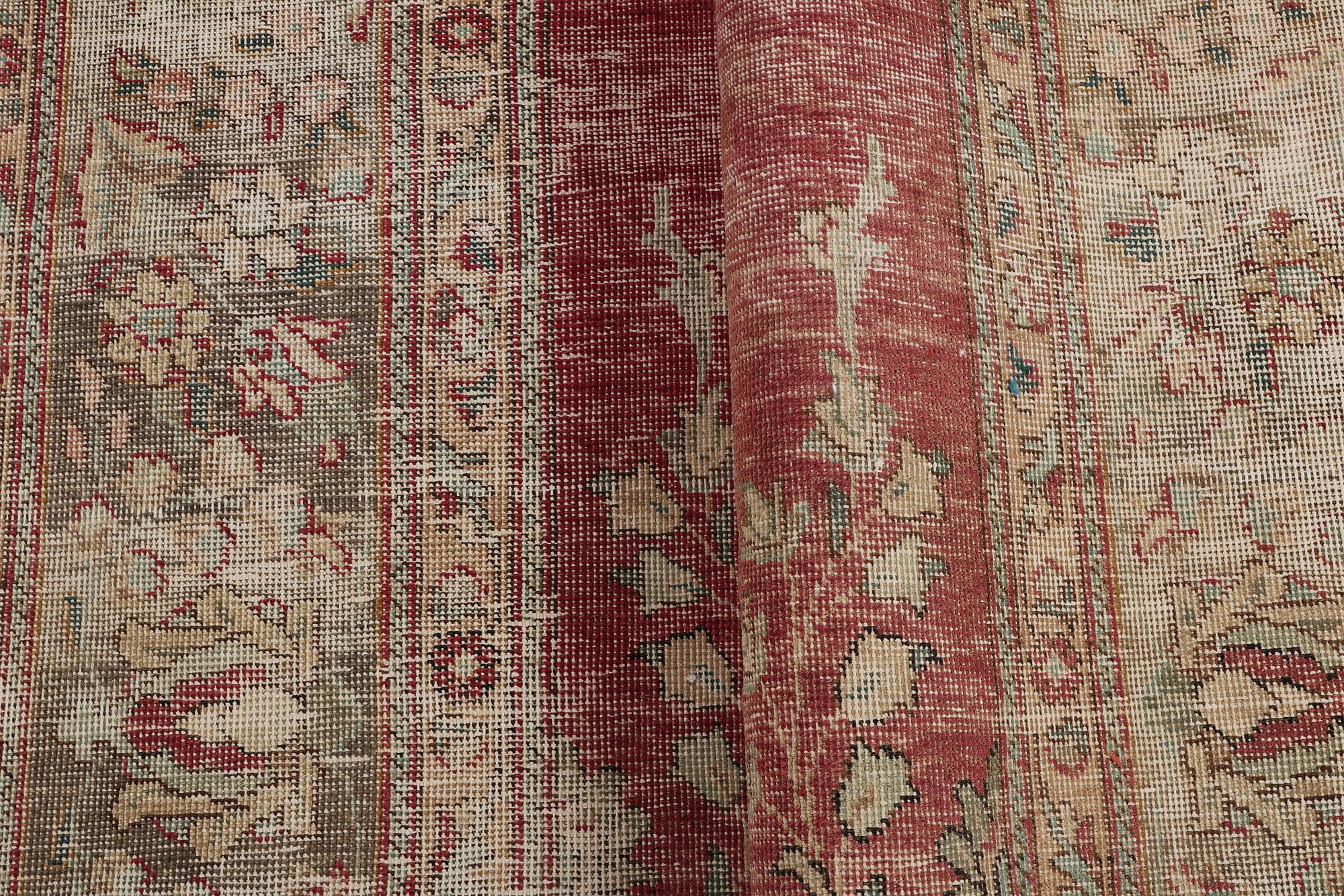 A carpet, Persian, Vintage Design, ca 335 x 240 cm.
