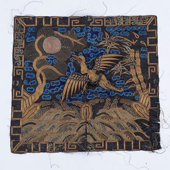 An embroided  silk gold and silver thread rank badge of a crane, Qing dynasty 18th century.