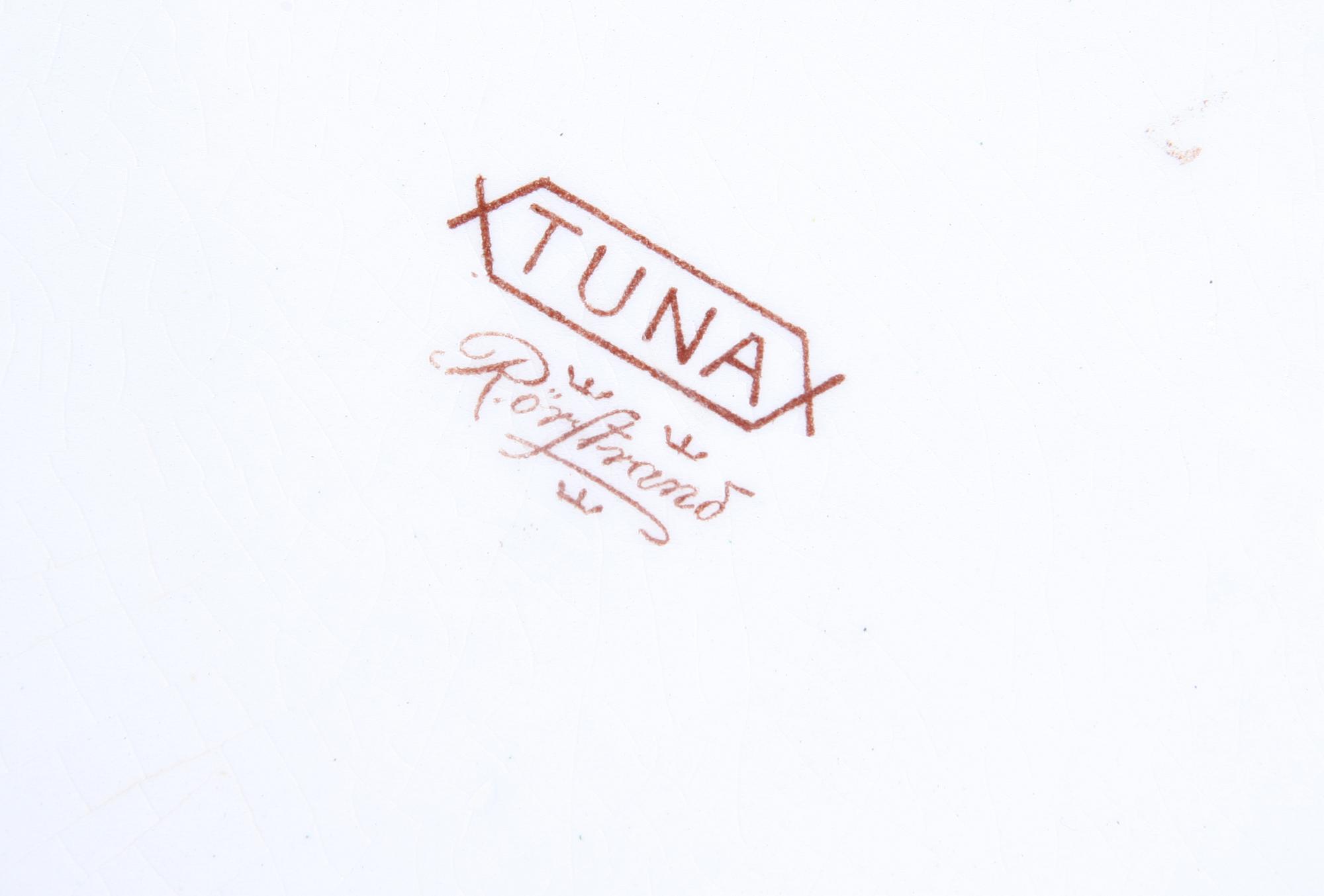 TVÄTTSERVIS, 4 delar, flintgods, "Tuna", 1900-talets första hälft.