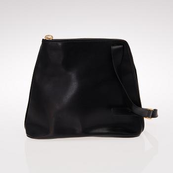 A VINTAGE LONGCHAMP ROSEAU SHOULDER BAG.