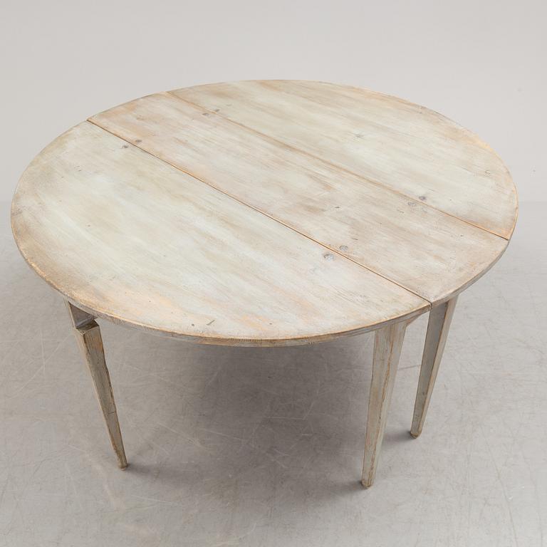 A table, circa 1800.