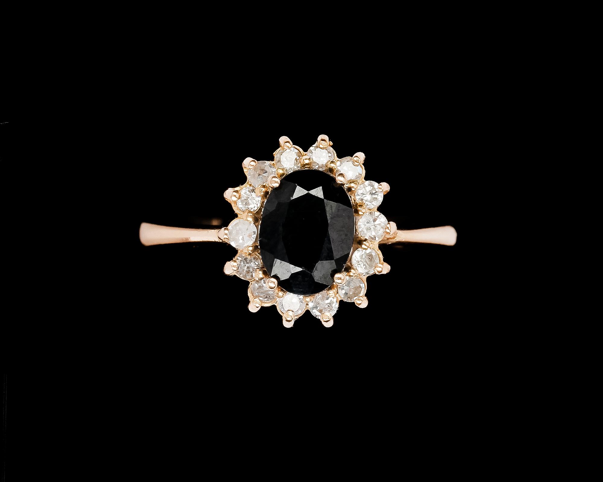RING, guld, diamanter samt safir. Tot ca 5 gr.