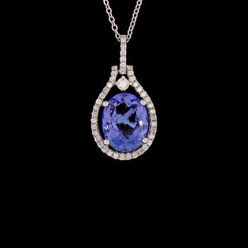 HÄNGE, 18k vitguld med briljantslipade diamanter 0.28 ct samt ovalslipad tanzanit, 4.56 ct. Vikt 11 g.