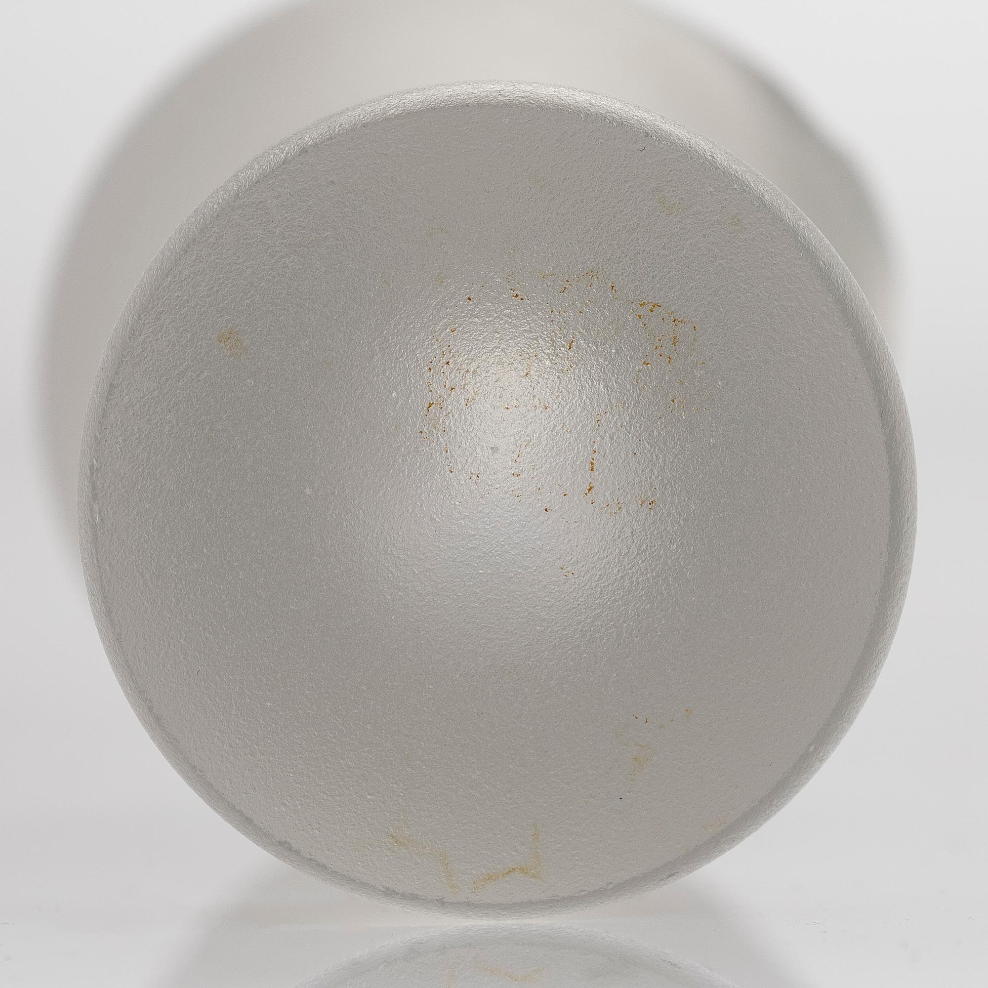 Timo Sarpaneva, a vase and bowl, "Hiidennyrkki" and "Hiidenkirnu", glass, signed Timo Sarpaneva Iittala.