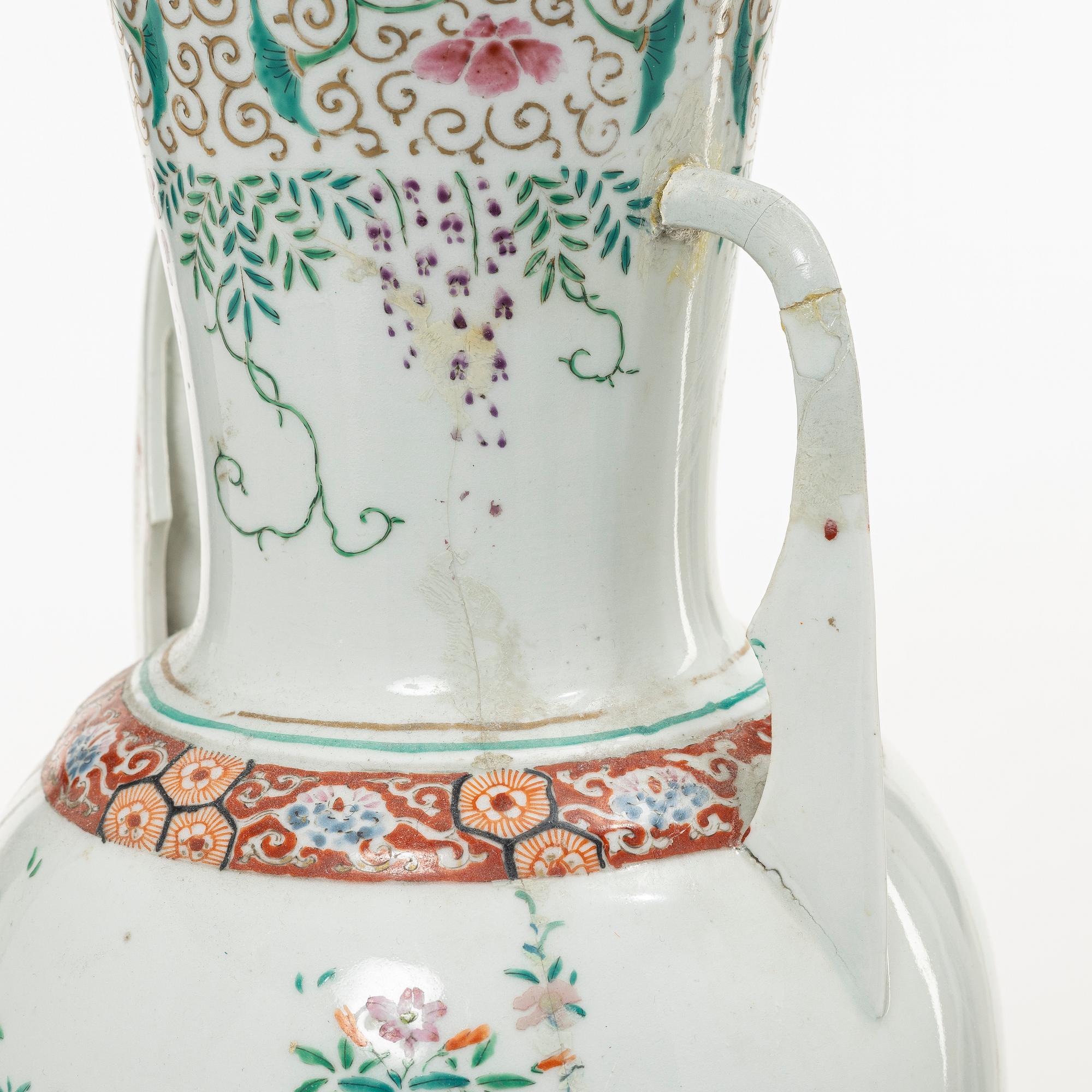 A pair of Japanese porcelain table lamps, Taishō/early Shōwa, 1920-/30s.