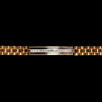 1026. A princess cut diamond bracelet, tot. app. 4 cts.