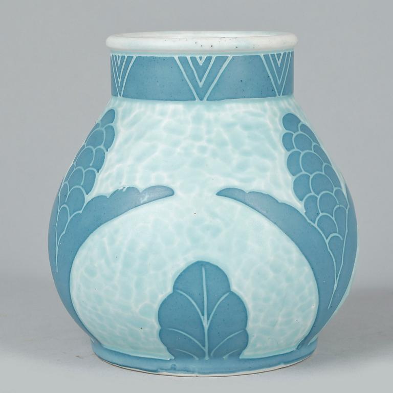 VAS, "Sgrafitto", Josef Ekberg, Gustavsberg. Sign o dat 1925.