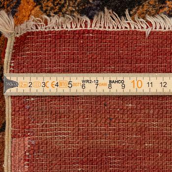 Matta, Mongoliet, antik, omkring 1900, ca 168 x 94 cm.