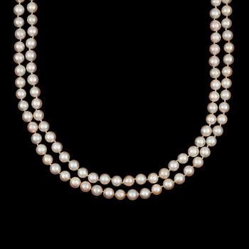 A double stranded cultured saltwater pearl necklace. 7.3 - 7.5 mm.