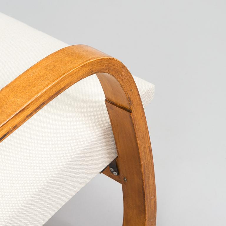 Alvar Aalto, A 1930/1940s armchair, model 36, for O.Y Huonekalu- ja Rakennustyötehdas A.B.
