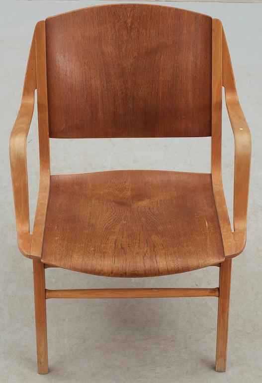PETER HVIDT & ORLA MØLGAARD NIELSEN, karmstol, "Ax-stolen", Fritz Hansen, Danmark 1950-60-tal.