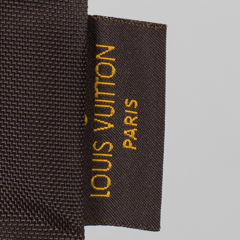 RESEGARDEROB, Louis Vuitton.