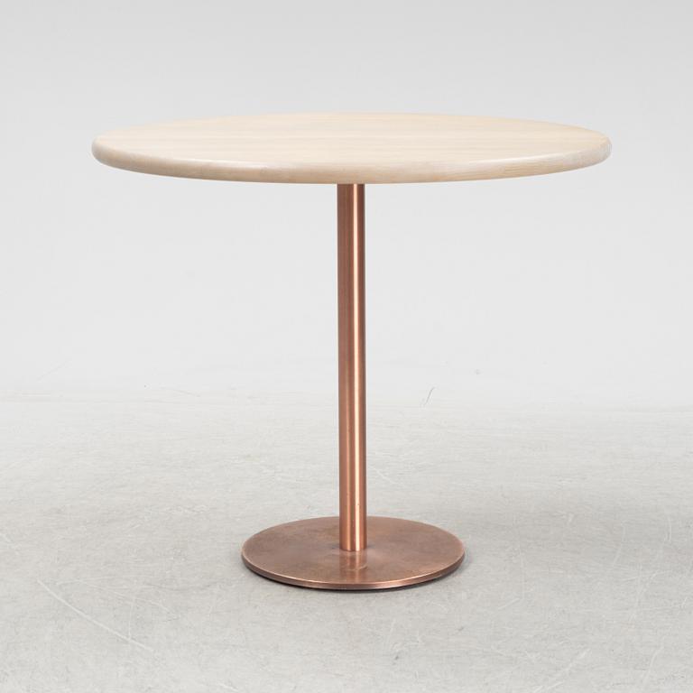 Jonas Lindvall, a oak and copper table.
