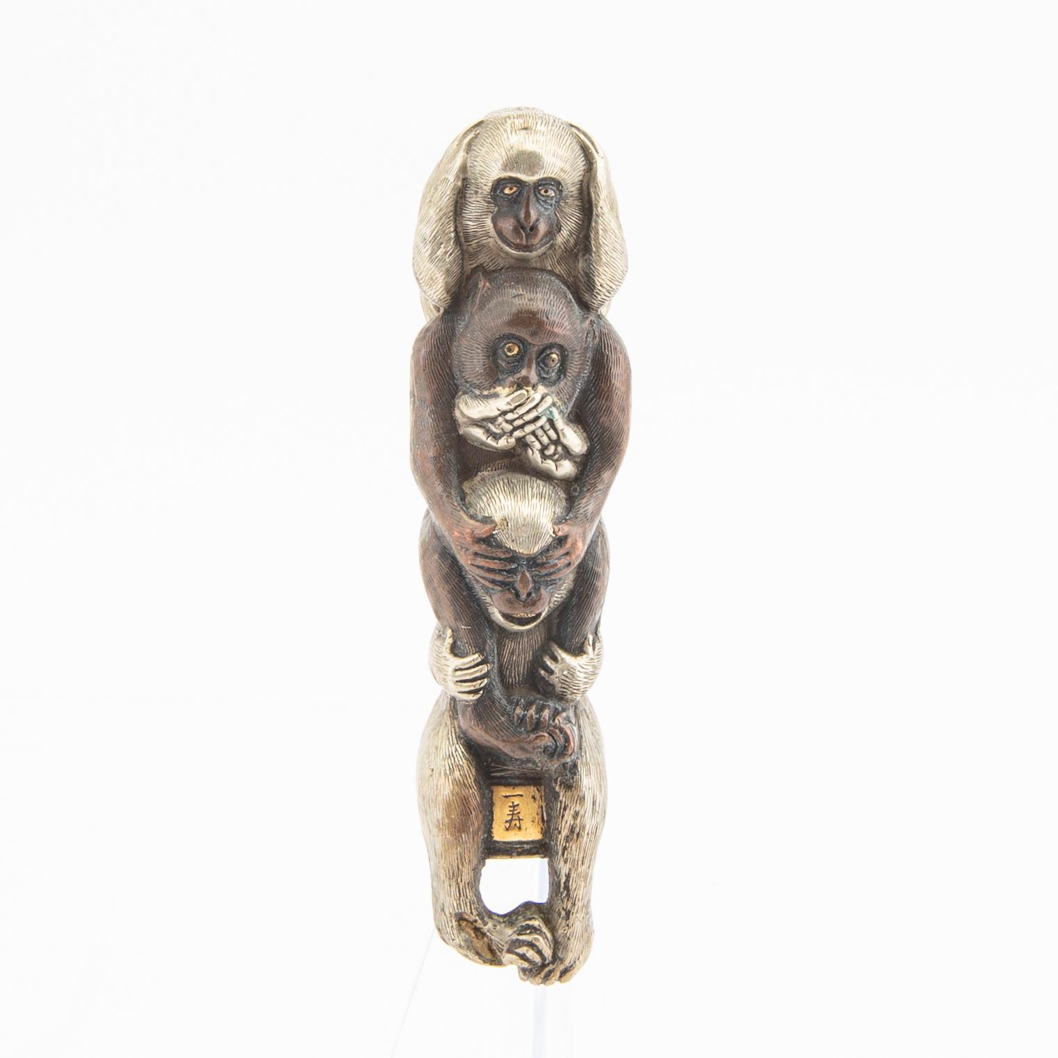 A Japanese early 190s umbrella handle.