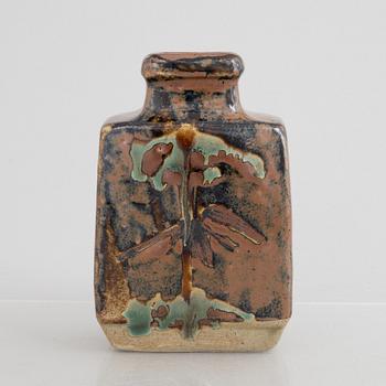 Shoji Hamada, his style, high fired stoneware, 20th century.