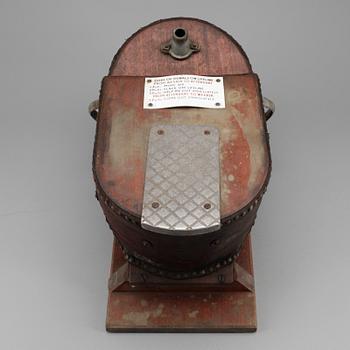 DYKARUTRUSTNING, 1900-talets första hälft.