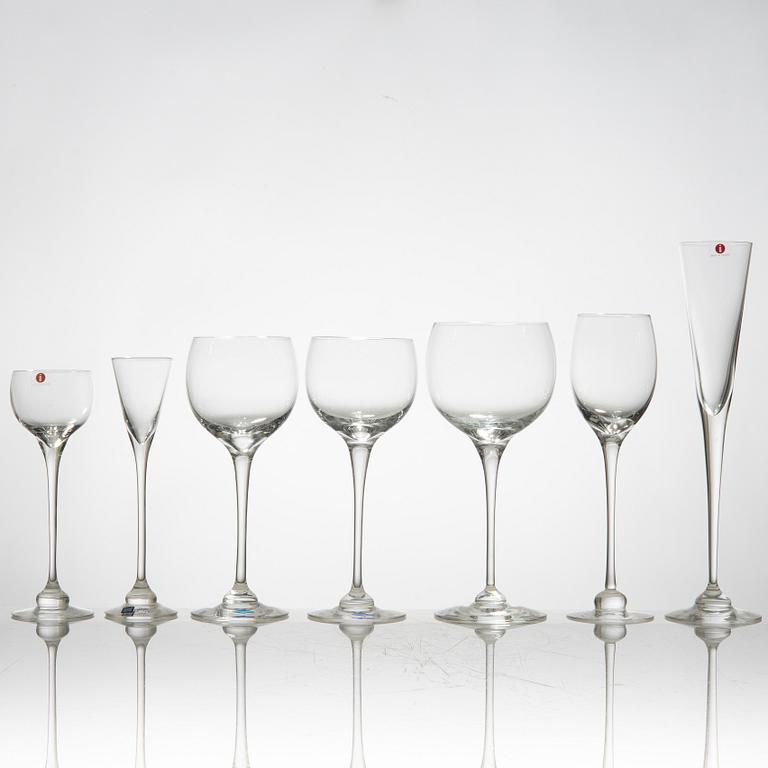 Heikki Orvola, a 111 pieces glass service, "Aurora", Nuutajärvi Notsjö, Arabia and Iittala, late 20th century.