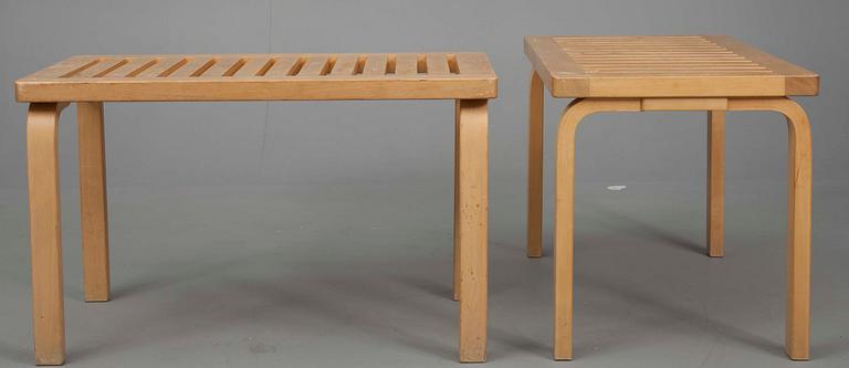 BÄNKAR 2 st, björk, Alvar Aalto, 1900-talets senare hälft.