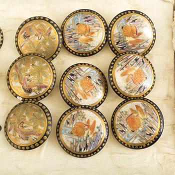 18 circa 1900 Japanese buttons.