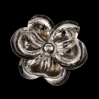 BROSCH, silver, importstämplad. Vikt 13 g.