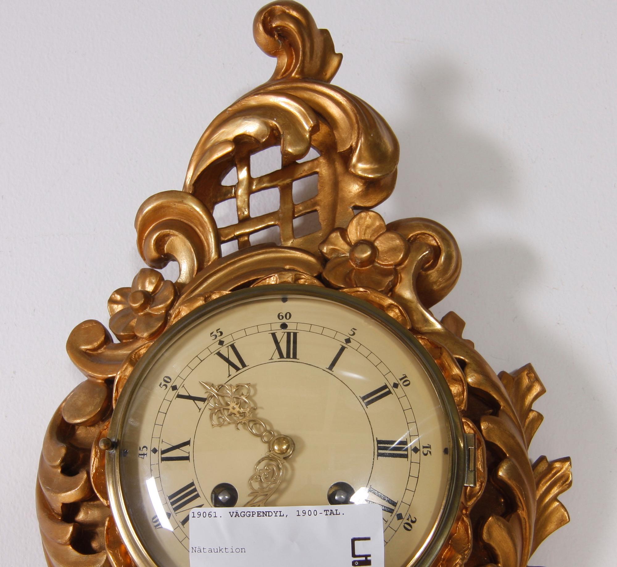 VÄGGPENDYL, rokokostil. 1900-tal.