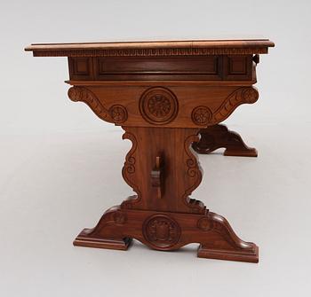 BIBLlOTEKSBORD, 1900-talets första hälft.