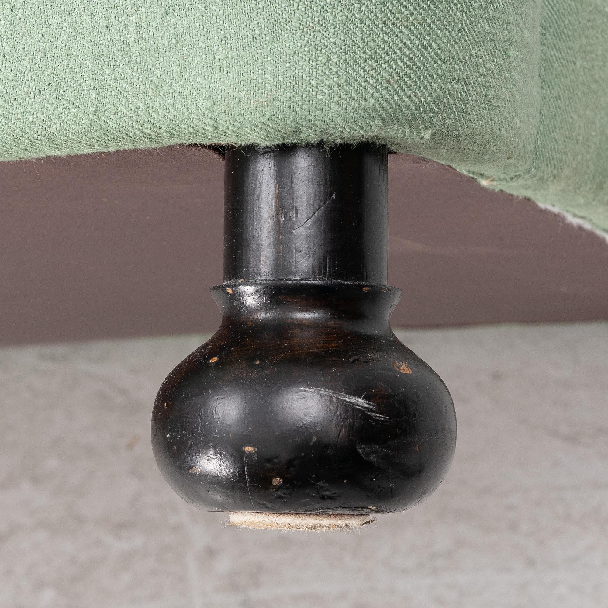 Josef Frank, soffa, modell 703, Firma Svenskt Tenn.