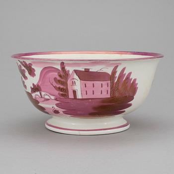 A 19th century porcelain bowl.