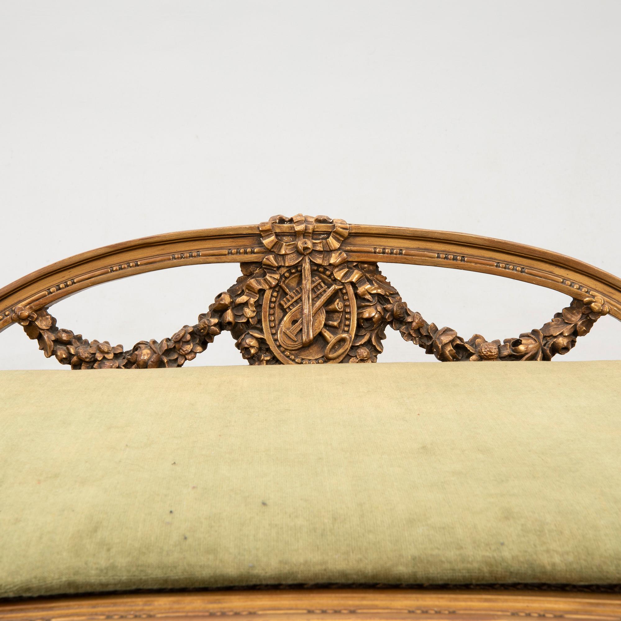 Mid/late 20th century Louis XV style bench.