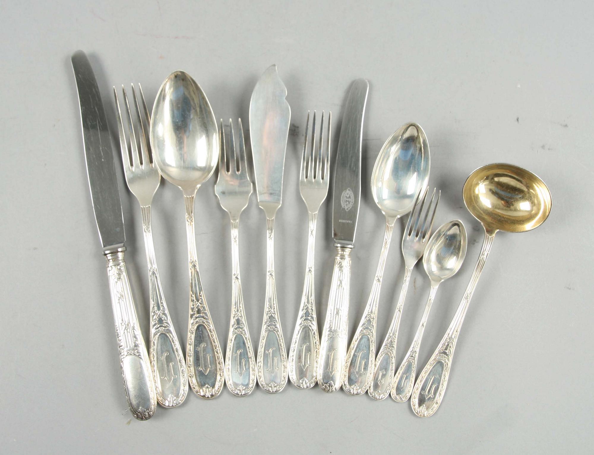 BESTICKUPPSÄTTNING, silver, "Louis XVI", CG Hallberg, 120 delar, 1911.