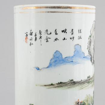 A porcelain brush pot, China, early 20th century.