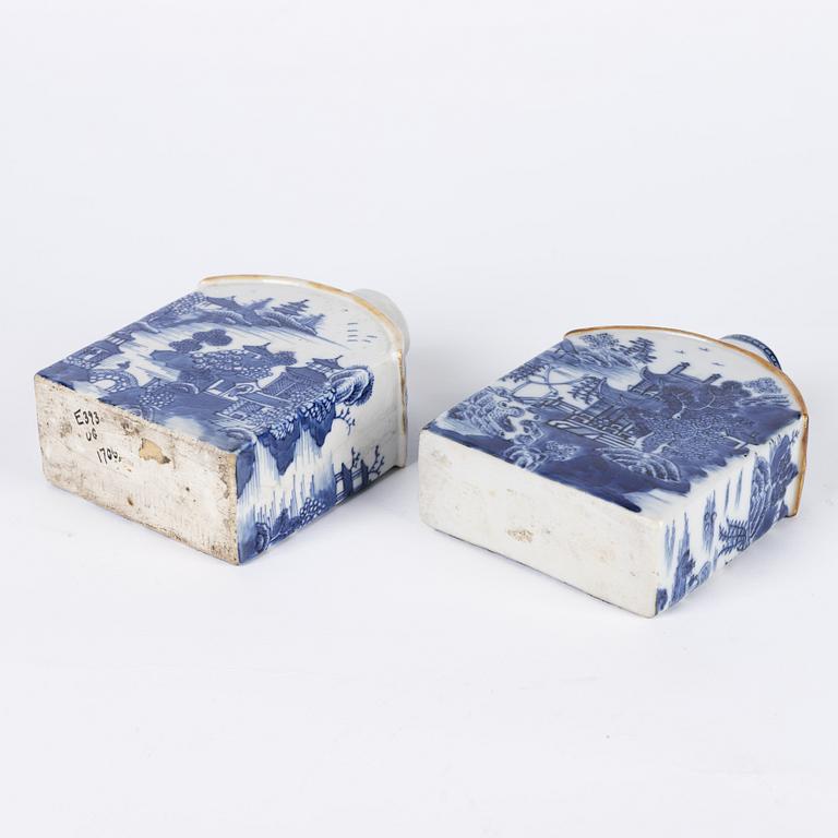 Two blue and white tea caddies, 18th century, and three blur and white lidded boxes, 19th century, China.