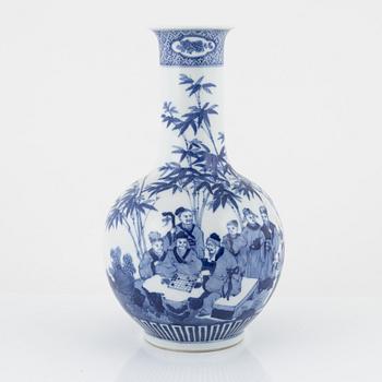 A Chinese blue and white vase, 20th Century.