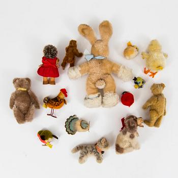 A lof of 14 Steiff animals Germany 1940/60s.
