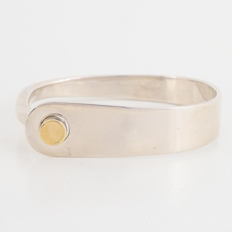 Vivianna Torun Bülow Hübe, a sterling bracelet, Jakarta Indonesia,