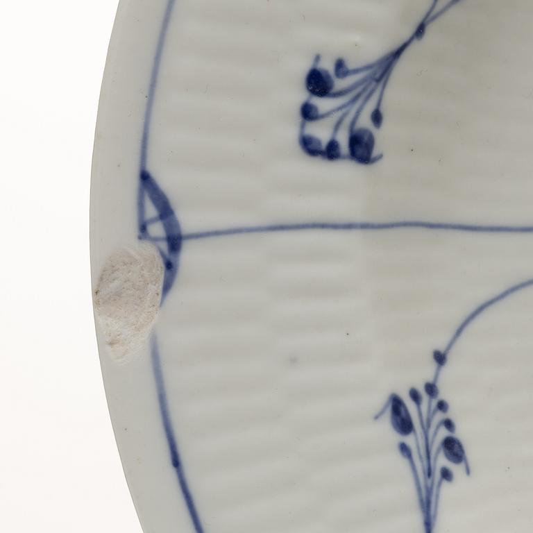 Royal Copenhagen, Thirteen service pieces, 'Musselmalet Riflet', Denmark, 19th–20th century.