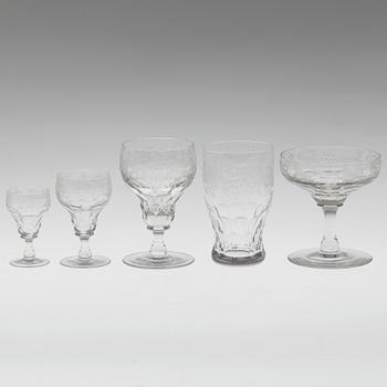 GLASSERVIS, 53 delar, 1900-talets första hälft.