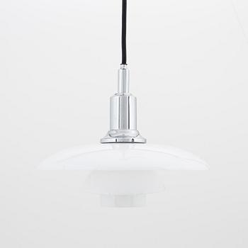 Poul Henningsen, taklampa, "PH 3/2", Louis Poulsen, Danmark.