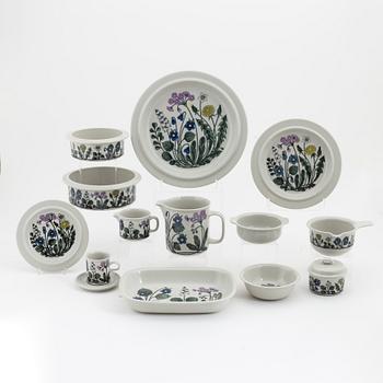 Esteri Tomula, a porcelaine dinner service, 'Flora', Arabia, Finland (56 pieces).