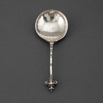 Bengt Collin, sked med dubbel kerubknopp, silver, Uppsala 1701.