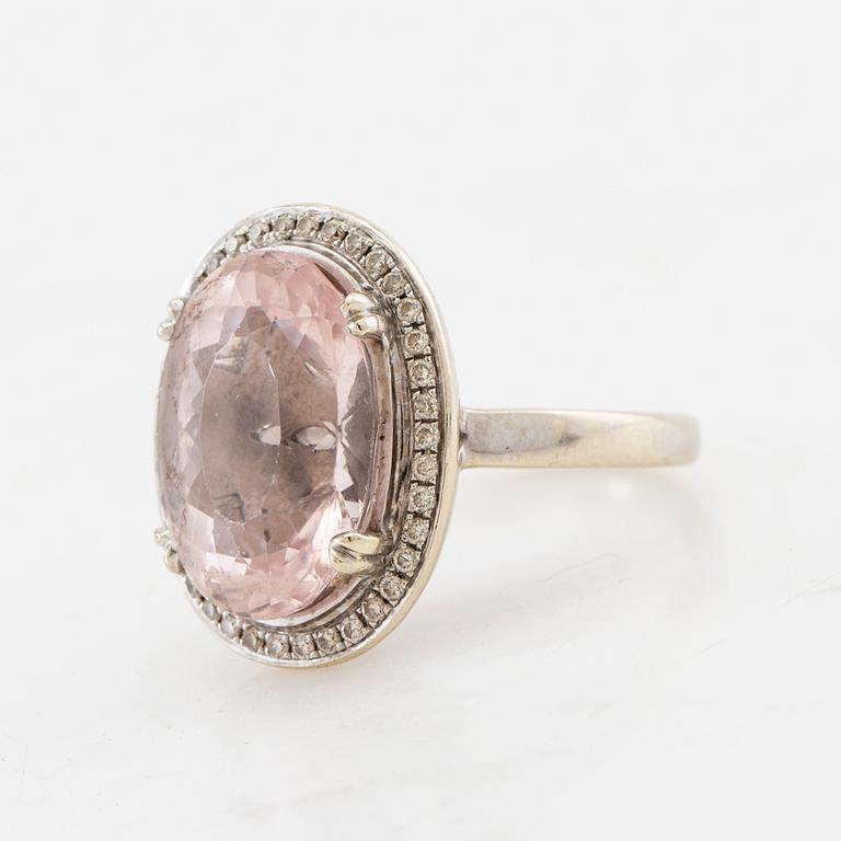 Ring, 14K white gold, morganite and diamonds.