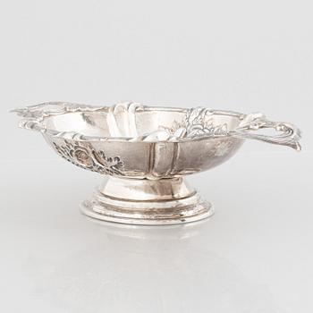 Jardinjär/skål på fot, sterlingsilver, 1900-tal.