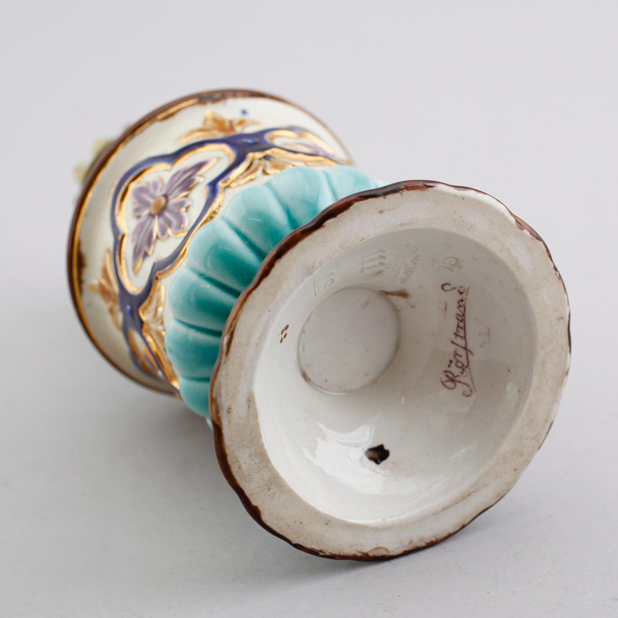 FOTOGENLAMPA, majolika, Rörstrand, omkring år 1900.