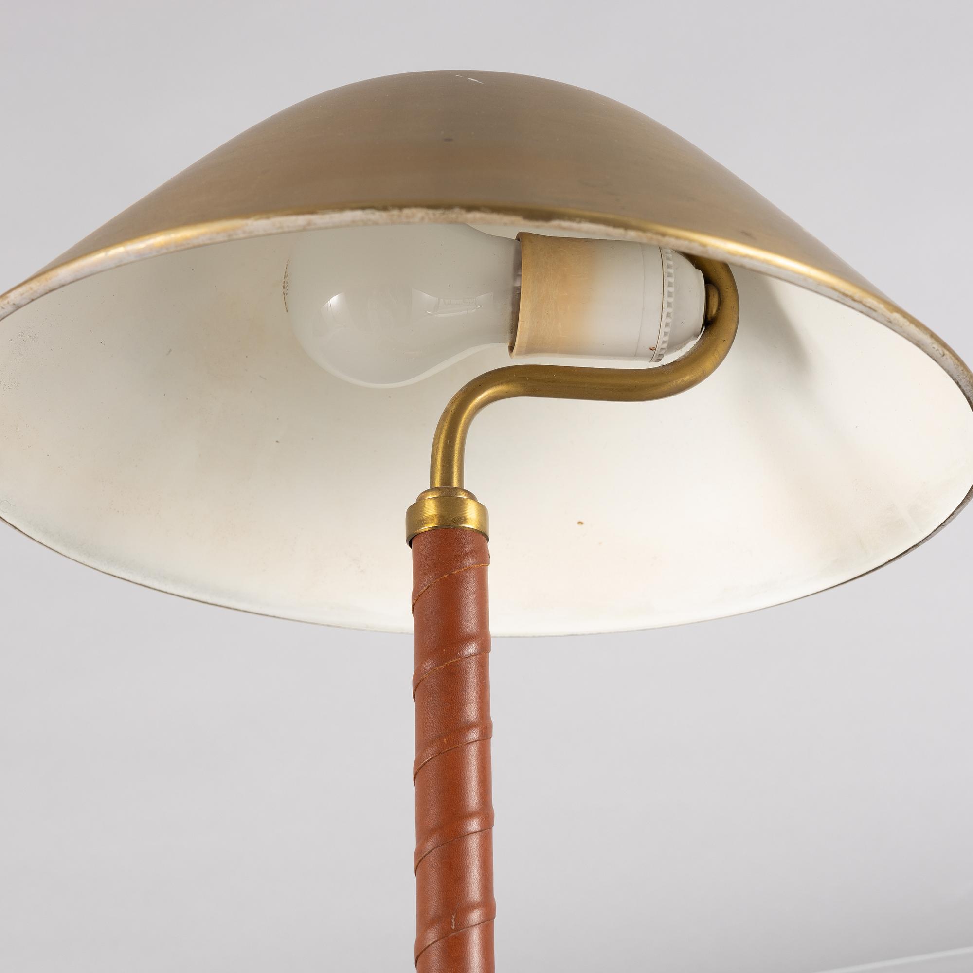 Einar Bäckströms Metallvarufabrik, a table lamp model "5014", Malmö, 1940s.