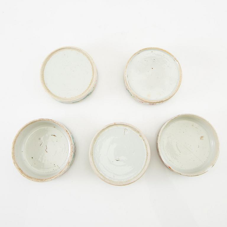 Stackable cups 5 dl China 19th century porcelain.