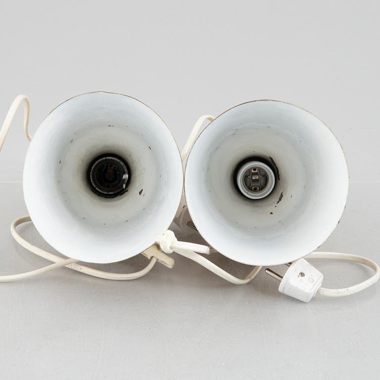 Hans Bergström, a pair of pendant lamps/shades, from model "40" ateljé Lyktan, Åhus, Sweden 1940-50s.
